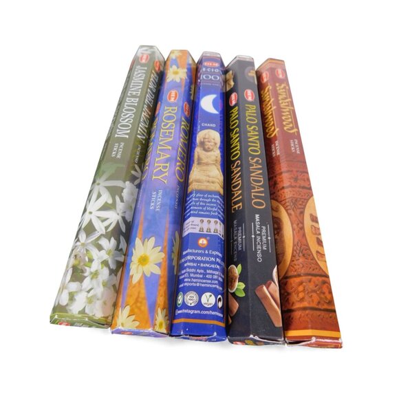 Witches’ Quest Lunar Magic Incense Pack - 5 Moon Scents 100 Sticks - New - Picture 3 of 6